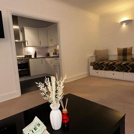 City Lux Apartment Londra Exterior foto