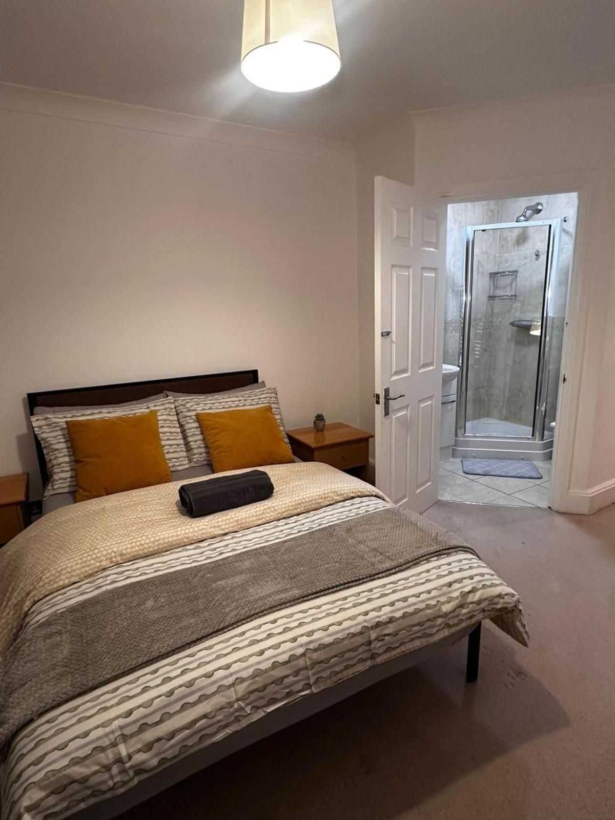 City Lux Apartment Londra Exterior foto